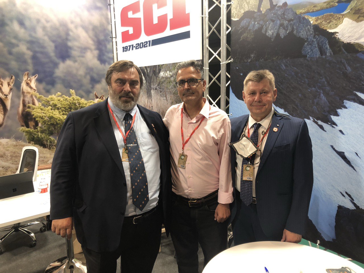 Meeting with collegues and friends at the SCI (Safari Club International) in the hunting show Madrid, Cinegetica 2023.